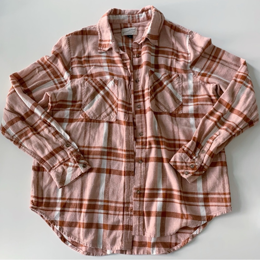 Universal Thread Plaid Flannel Shirt
